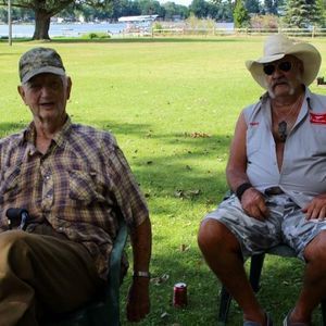 Meet your Posher, Bob